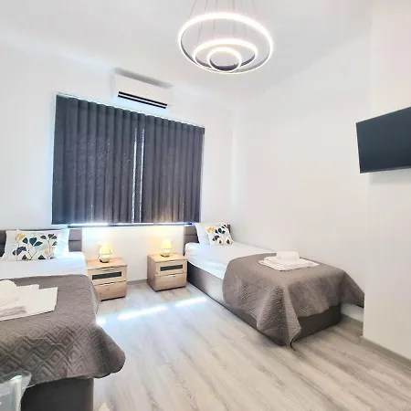 Апартамент Bright & Modern Luxury Family *